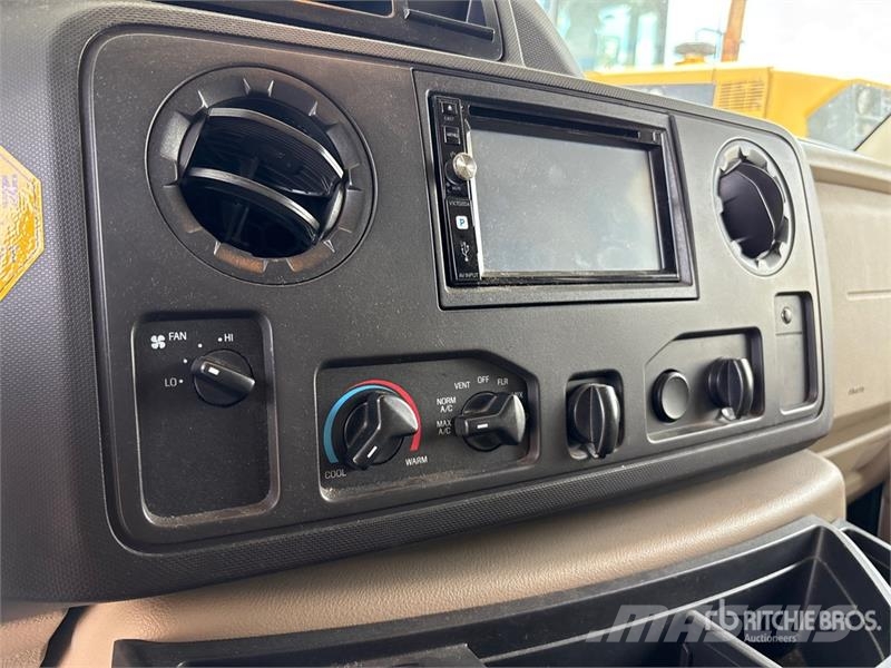 Ford E-450 Motor Home Mobil home / Caravane
