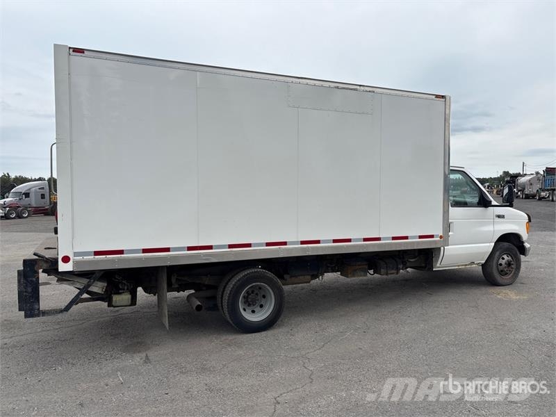 Ford E-450 Super Duty 4x2 Moving Van Truck Furgoonautod
