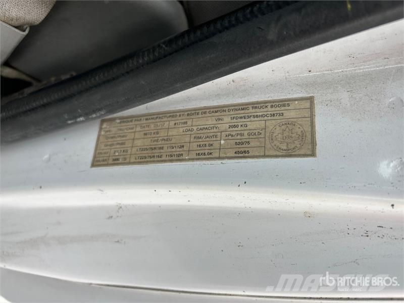Ford E350 4x2 Van Truck Sanduk kamioni