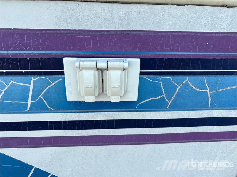 Ford E350 Motor Home Αυτοκινούμενα τροχόσπιτα και τροχόσπιτα