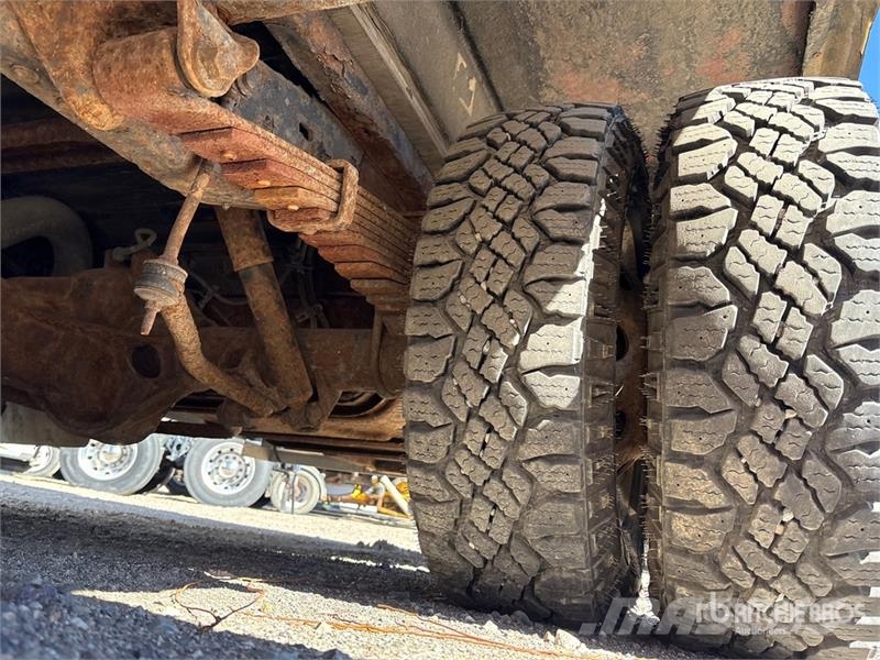 Ford E450 4x2 Service Truck (Inoperable) Komunalna vozila za opštu namenu