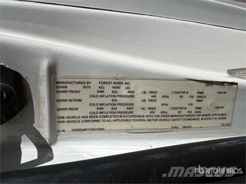 Ford E450 4x2 Service Truck (Inoperable) Komunalna vozila za opštu namenu