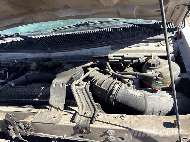 Ford E450 4x2 Service Truck (Inoperable) Komunalna vozila za opštu namenu