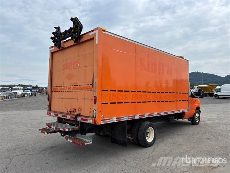 Ford E450 4x2 Van Truck Box body trucks