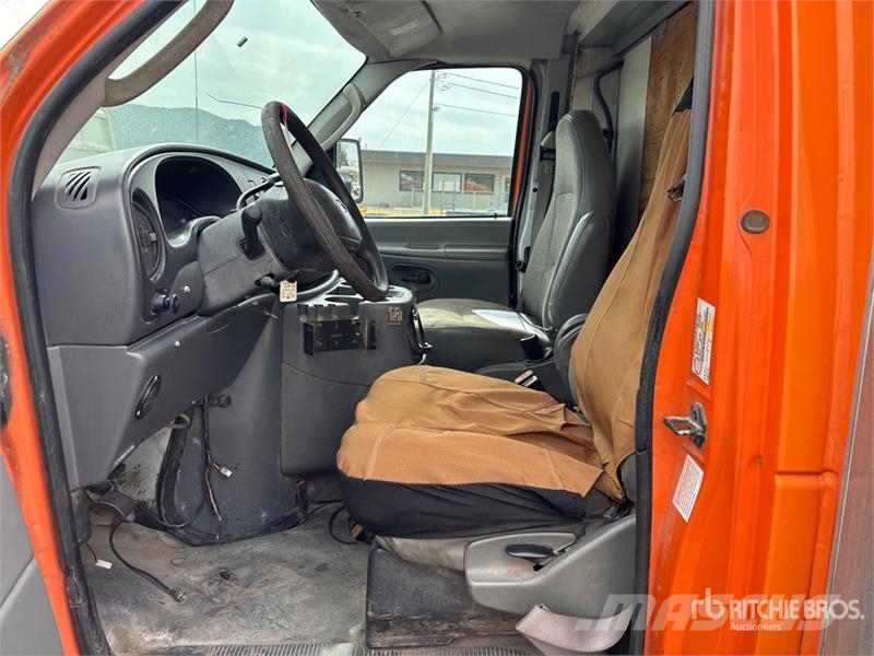 Ford E450 4x2 Van Truck Box body trucks