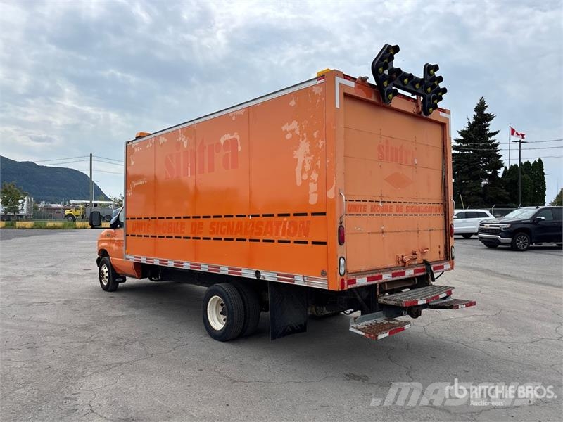 Ford E450 4x2 Van Truck Box body trucks