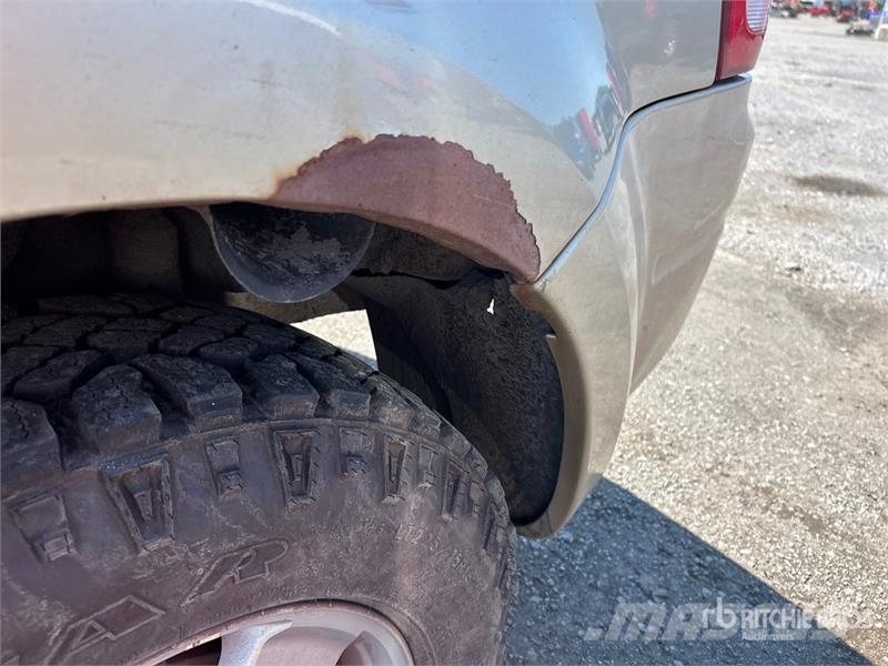 Ford Escape سيارات