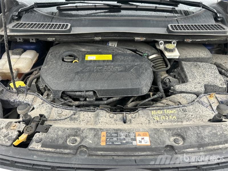 Ford Escape 2WD SUV Automobili