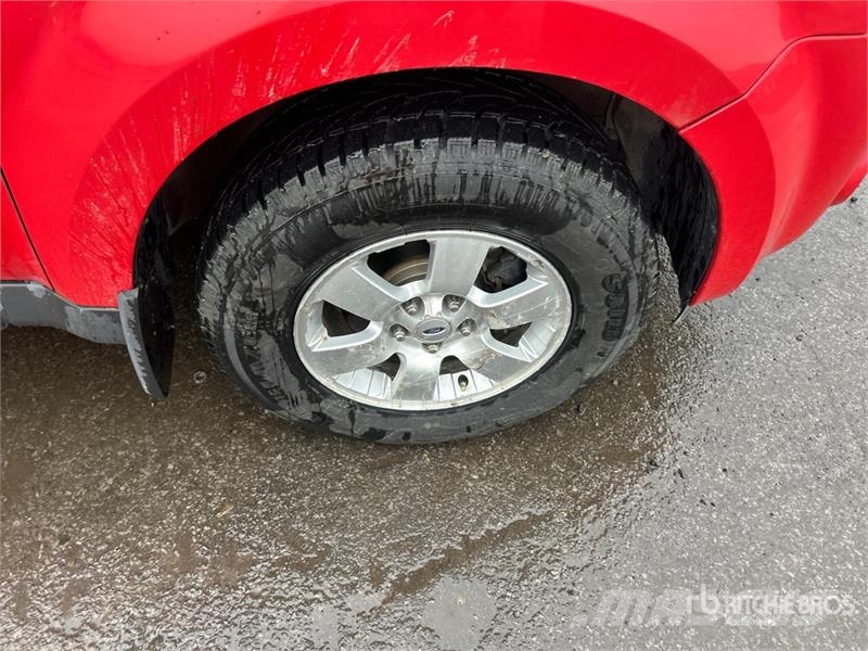 Ford Escape 4WD SUV Personbiler