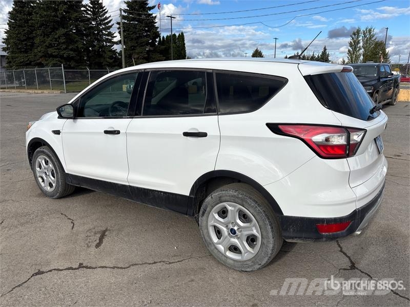 Ford Escape 4WD SUV 汽车