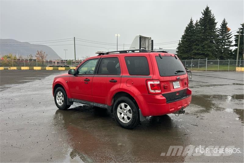 Ford Escape 4WD SUV Personbiler