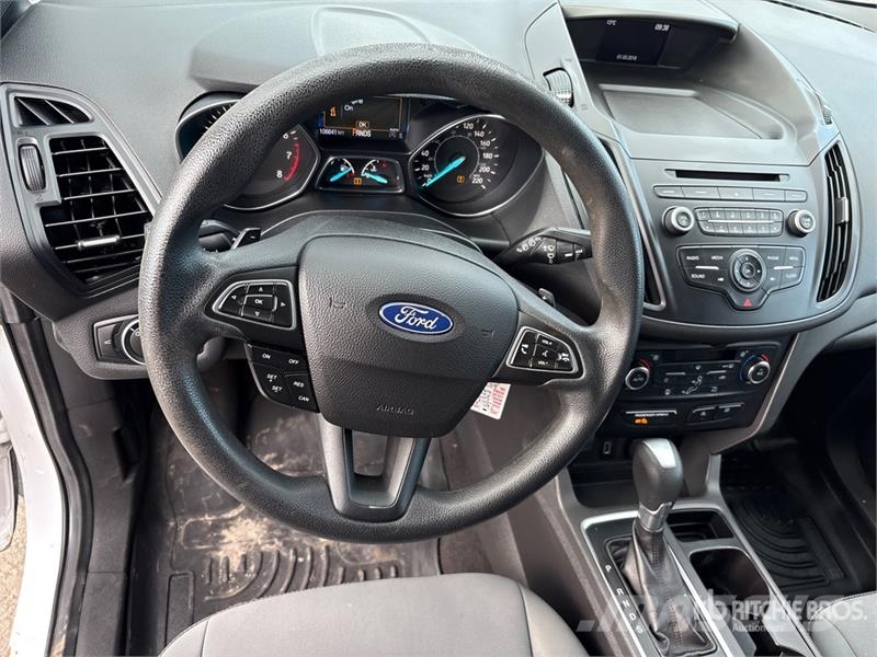 Ford Escape 4WD SUV 汽车