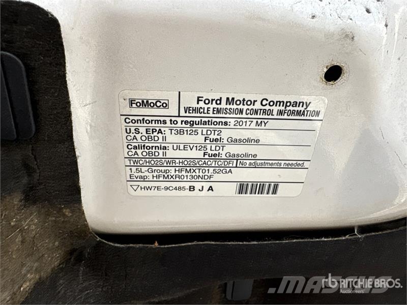 Ford Escape 4WD SUV 汽车