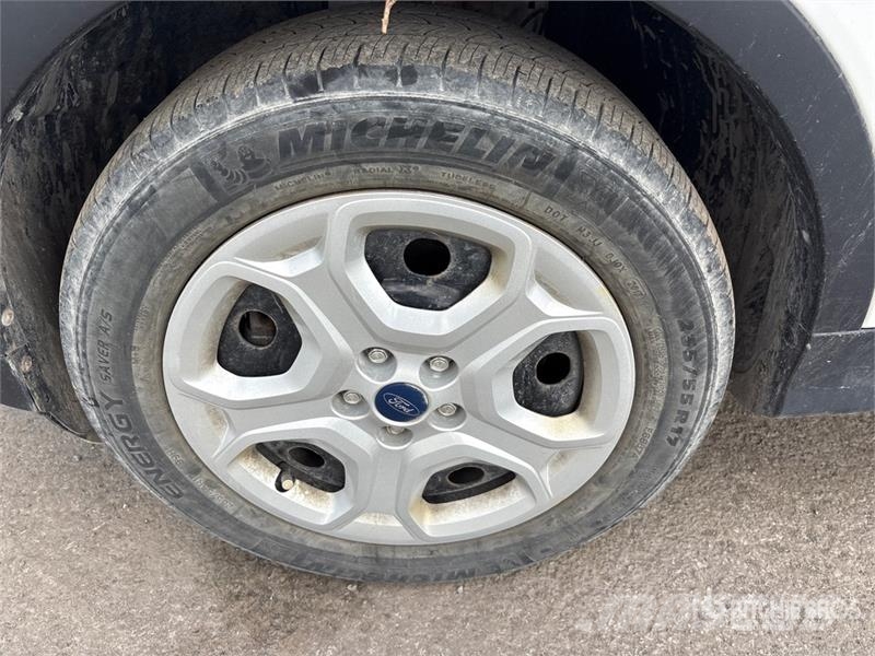 Ford Escape 4WD SUV 汽车