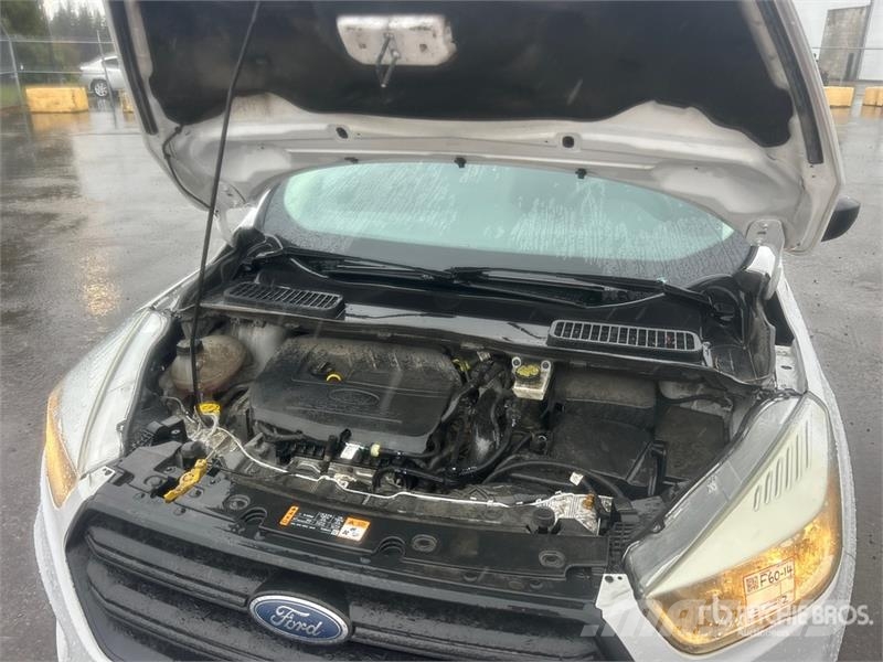 Ford Escape AWD 4WD SUV Automobily