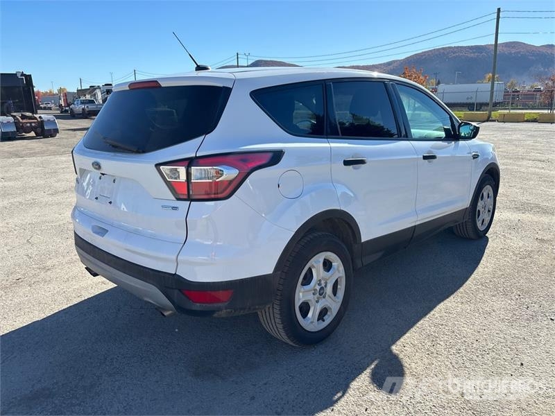 Ford Escape AWD 4WD SUV Auto's