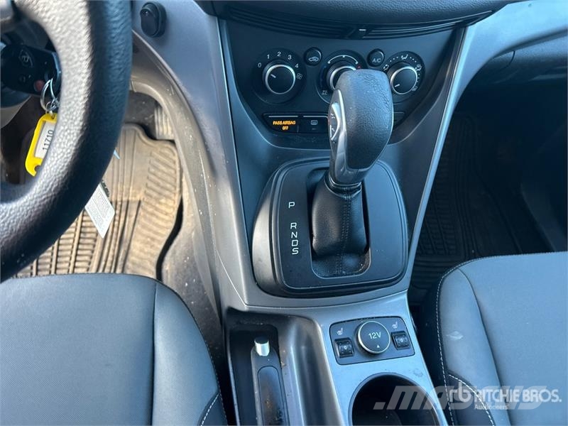 Ford Escape SE 2WD SUV Automobili