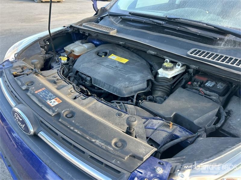 Ford Escape SE 2WD SUV Automobili