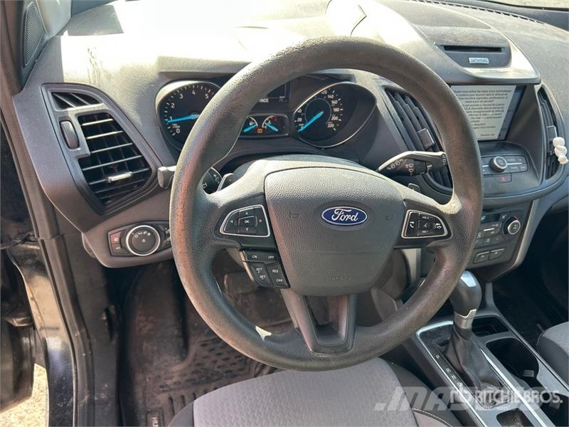 Ford Escape SE 4WD SUV 汽车