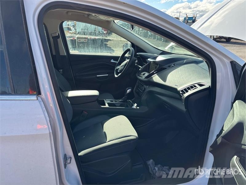 Ford Escape SE 4WD SUV Automobili