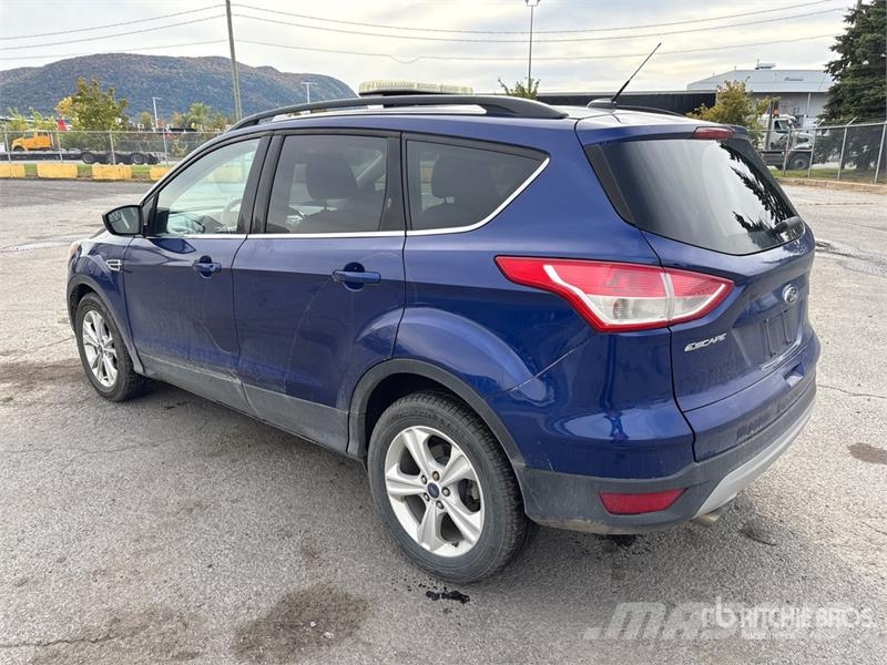 Ford Escape SE 4WD SUV Автомобілі
