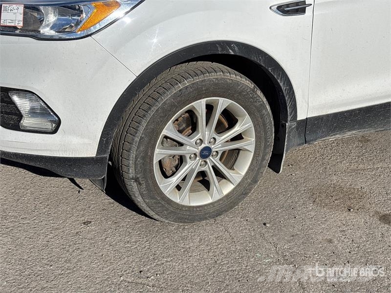 Ford Escape SE 4WD SUV Automobili