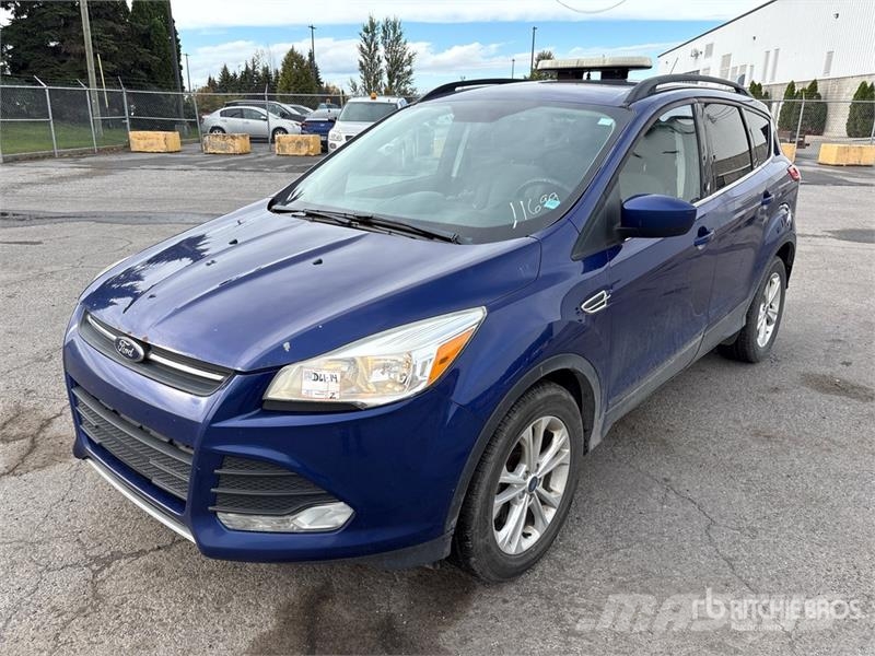 Ford Escape SE 4WD SUV Автомобілі