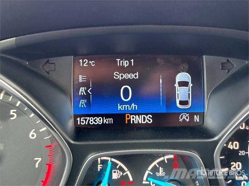 Ford Escape SE 4WD SUV 汽车