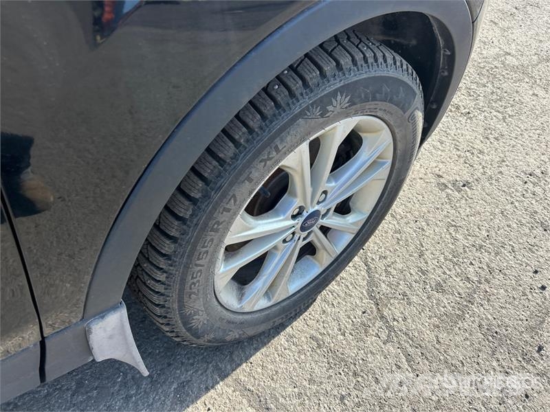 Ford Escape SE 4WD SUV 汽车