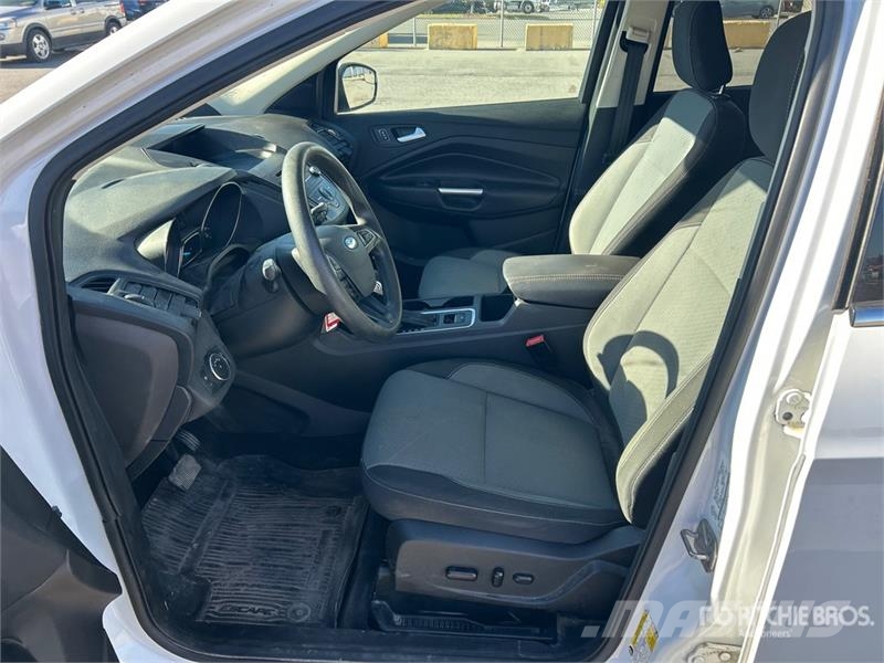 Ford Escape SE 4WD SUV Automobili