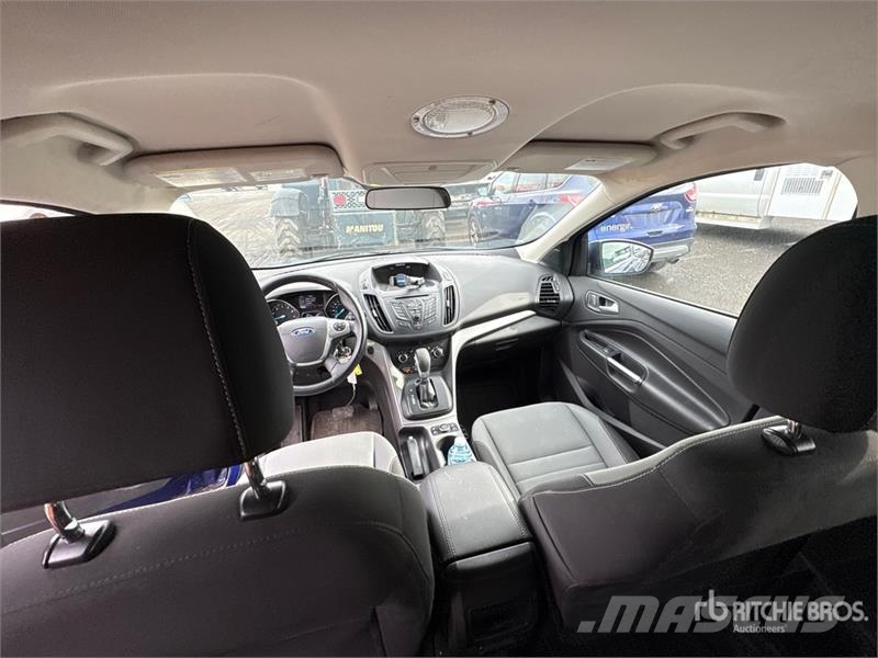 Ford Escape SE 4WD SUV Автомобілі