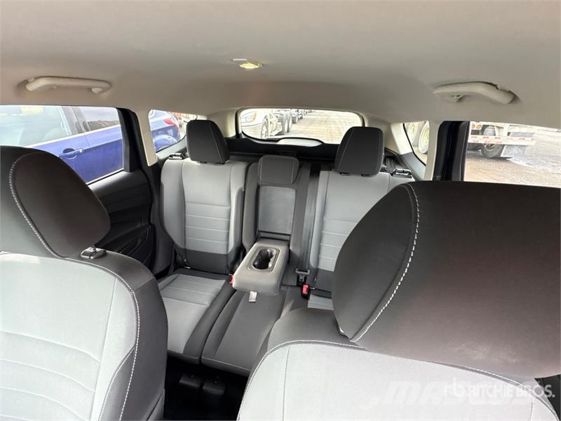 Ford Escape SE 4WD SUV Автомобілі