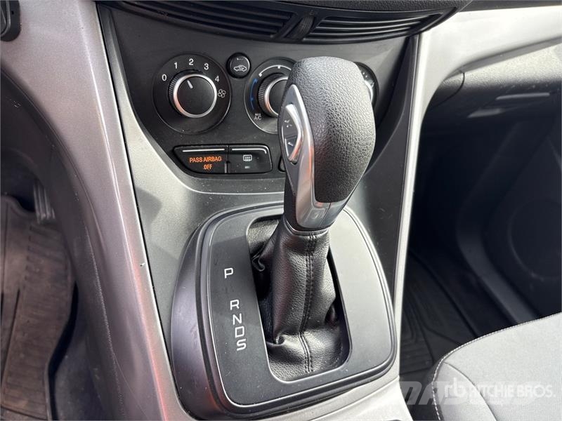 Ford Escape SE 4WD SUV Автомобілі
