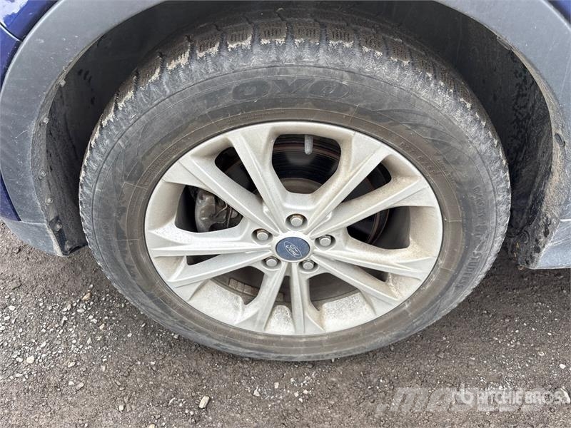 Ford Escape SE 4WD SUV Auto's