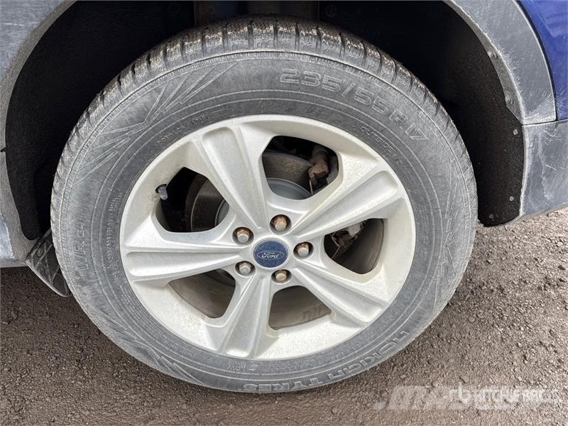 Ford Escape SE 4WD SUV Автомобілі
