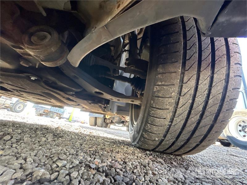 Ford Escape SE AWD SUV Kistehergépjárművek