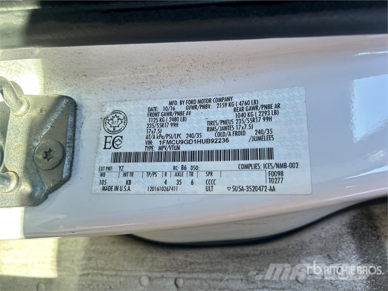 Ford Escape SE AWD SUV Kistehergépjárművek