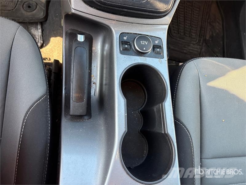 Ford Escape SUV Automobili