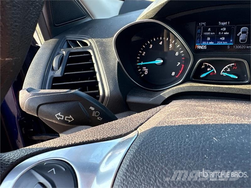 Ford Escape SUV Automobili