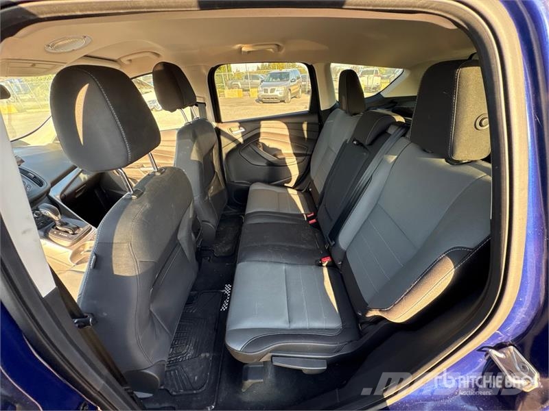 Ford Escape SUV Automobili