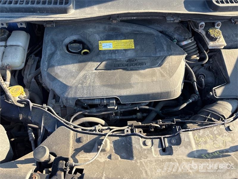 Ford Escape SUV Automobili