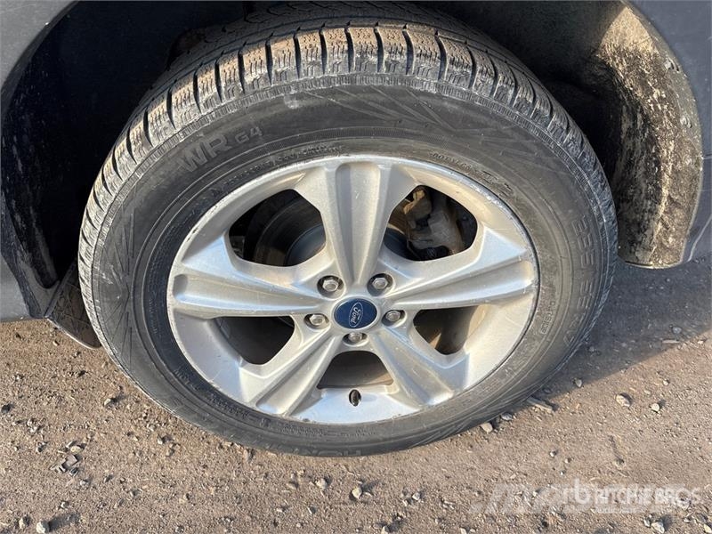 Ford Escape SUV Automobili