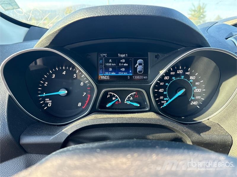 Ford Escape SUV Automobili