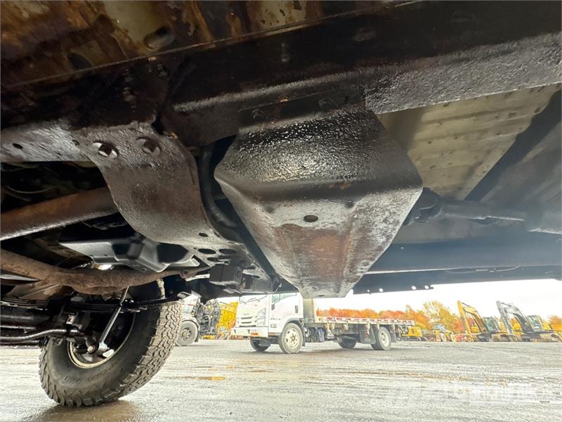 Ford Excursion SUV سيارات