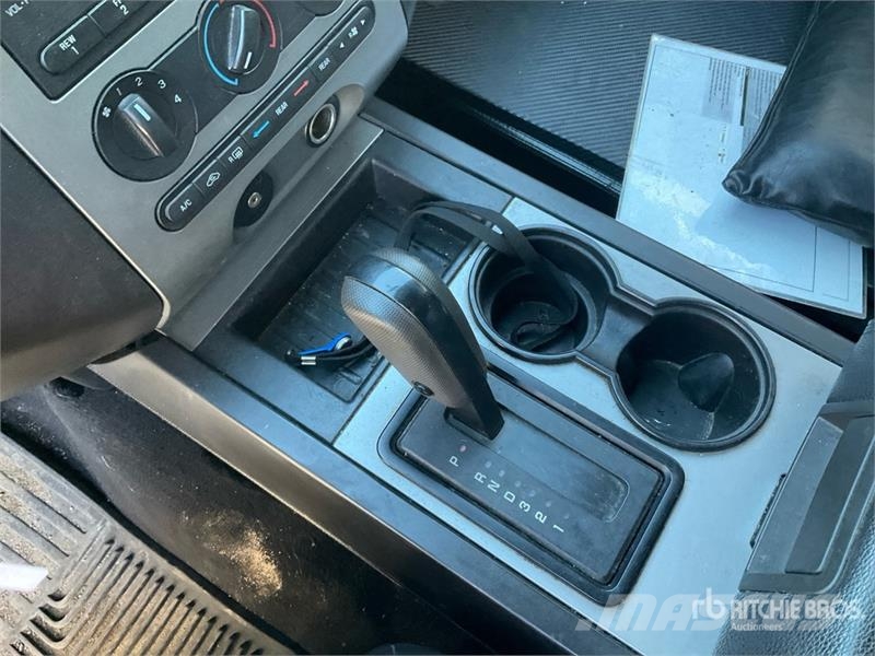 Ford Expedtion XLT Limousine 汽车