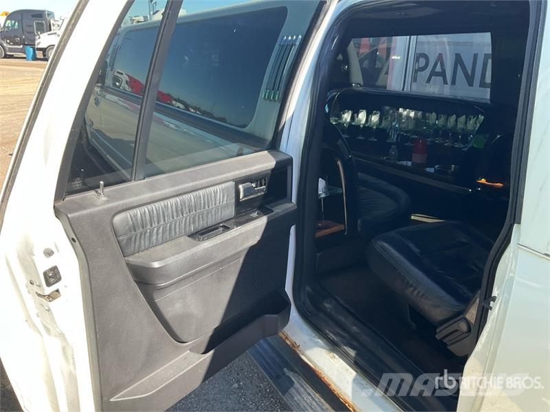 Ford Expedtion XLT Limousine 汽车