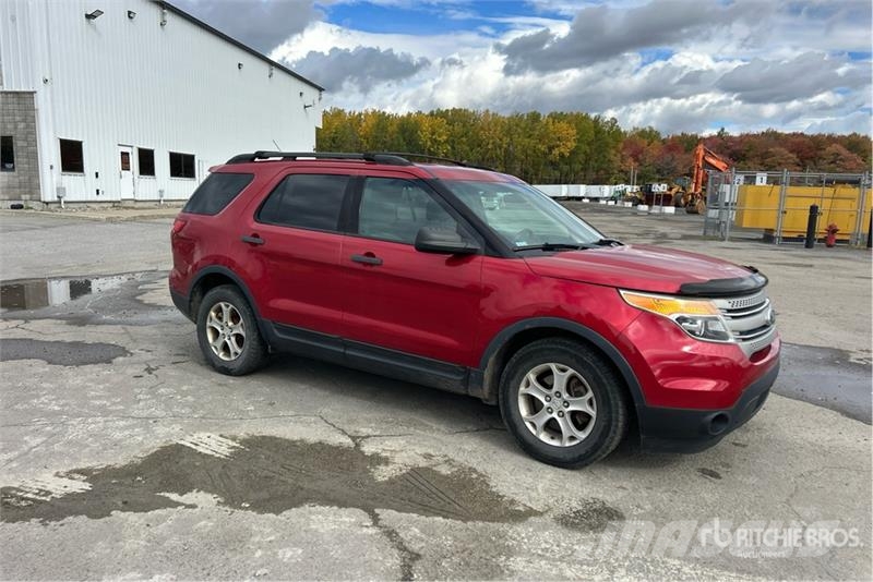 Ford Explorer Lengvieji automobiliai