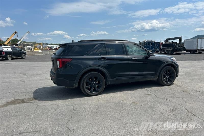 Ford Explorer Auto