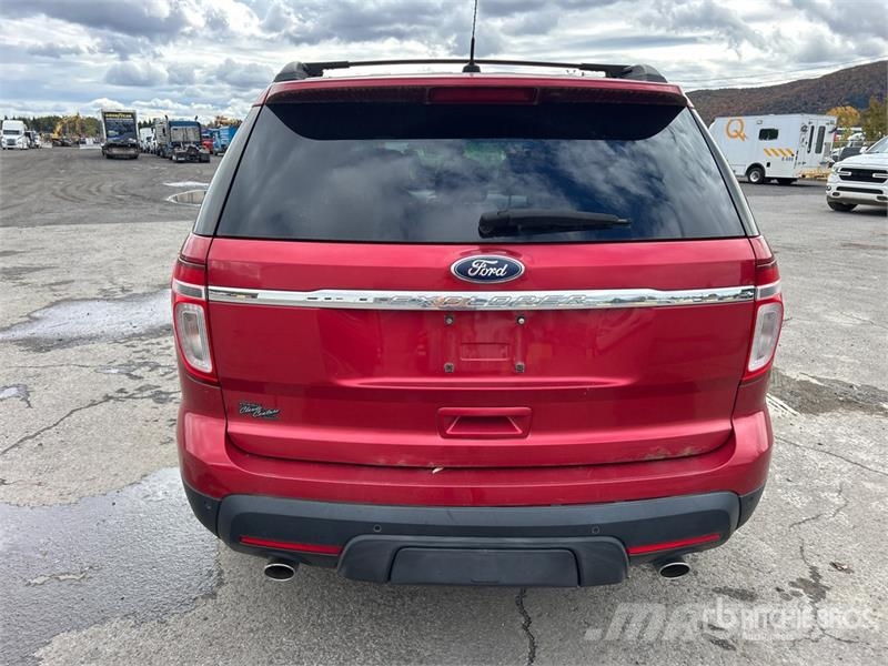 Ford Explorer Lengvieji automobiliai