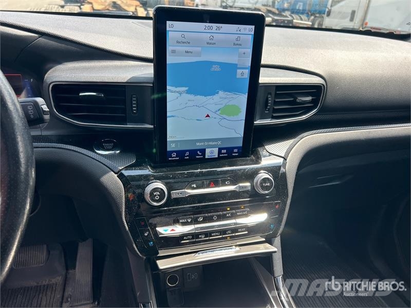 Ford Explorer Auto